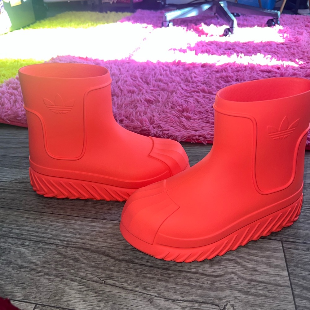 WMNS ADIFOM SUPERSTAR BOOT 7 1/2 women’s